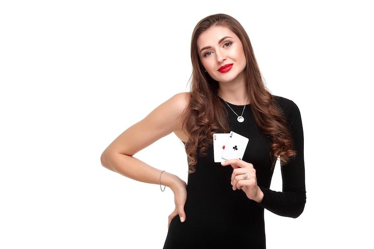 Dealer nyata langit77 Kasino Langsung memandu permainan Baccarat untuk pengguna Indonesia
